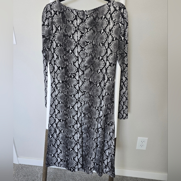 Michael Kors Black and Gray Snake Print Long Sleeve Dress - Picture 8 of 8
